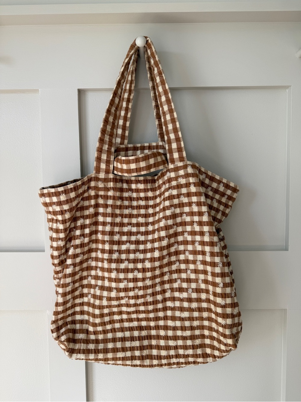 Sézane Brown and White Gingham Tote